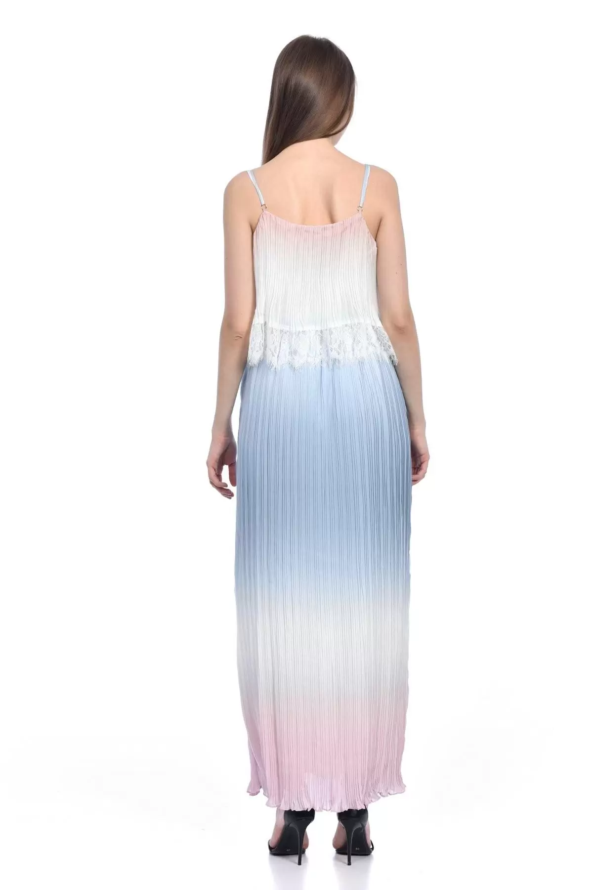 Askılı Dantel detaylı Beyaz Renkli Kloş Pileli Kadın Elbise