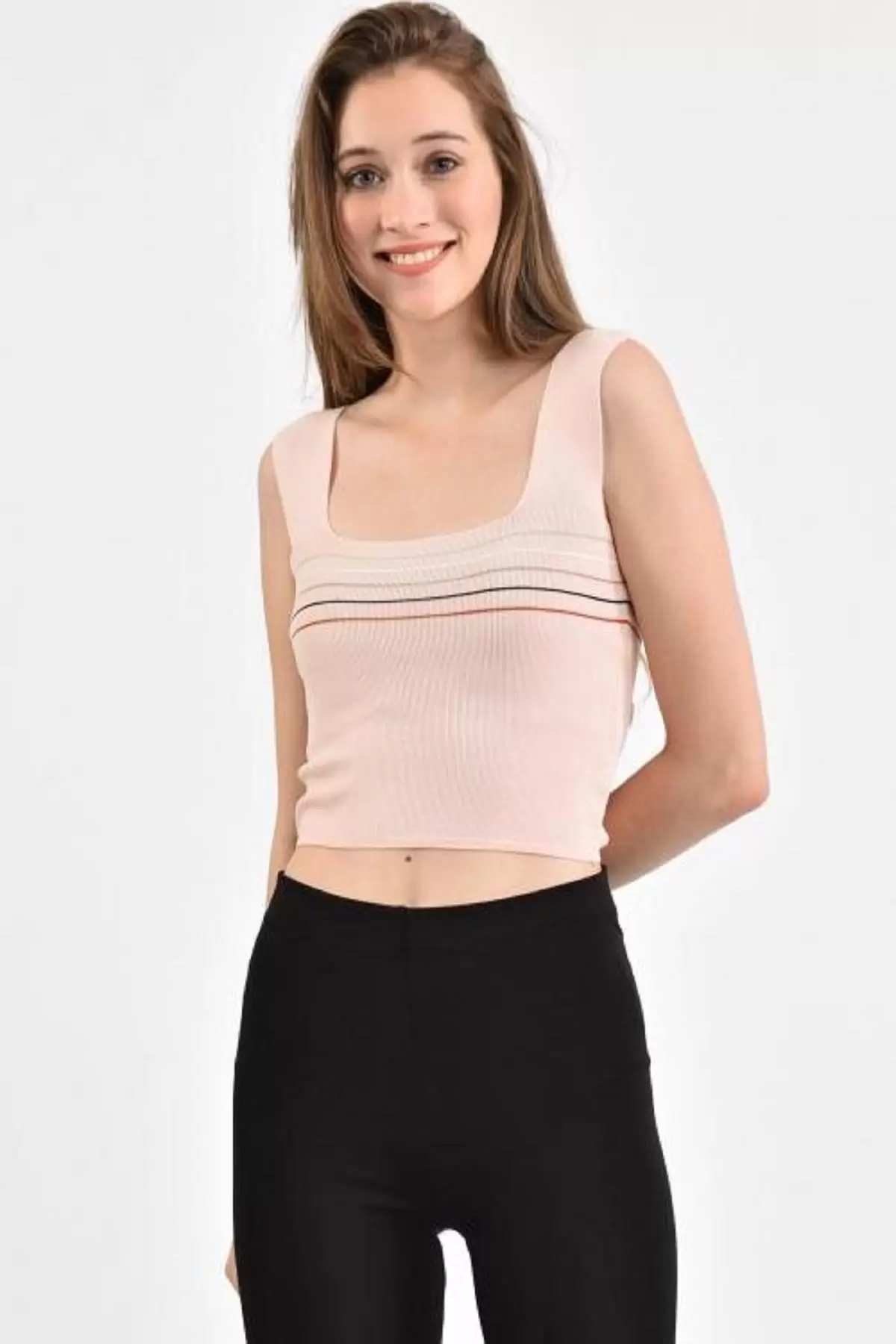 Askılı İnce Çizgi Desenli Pudra Triko Kadın Bluz