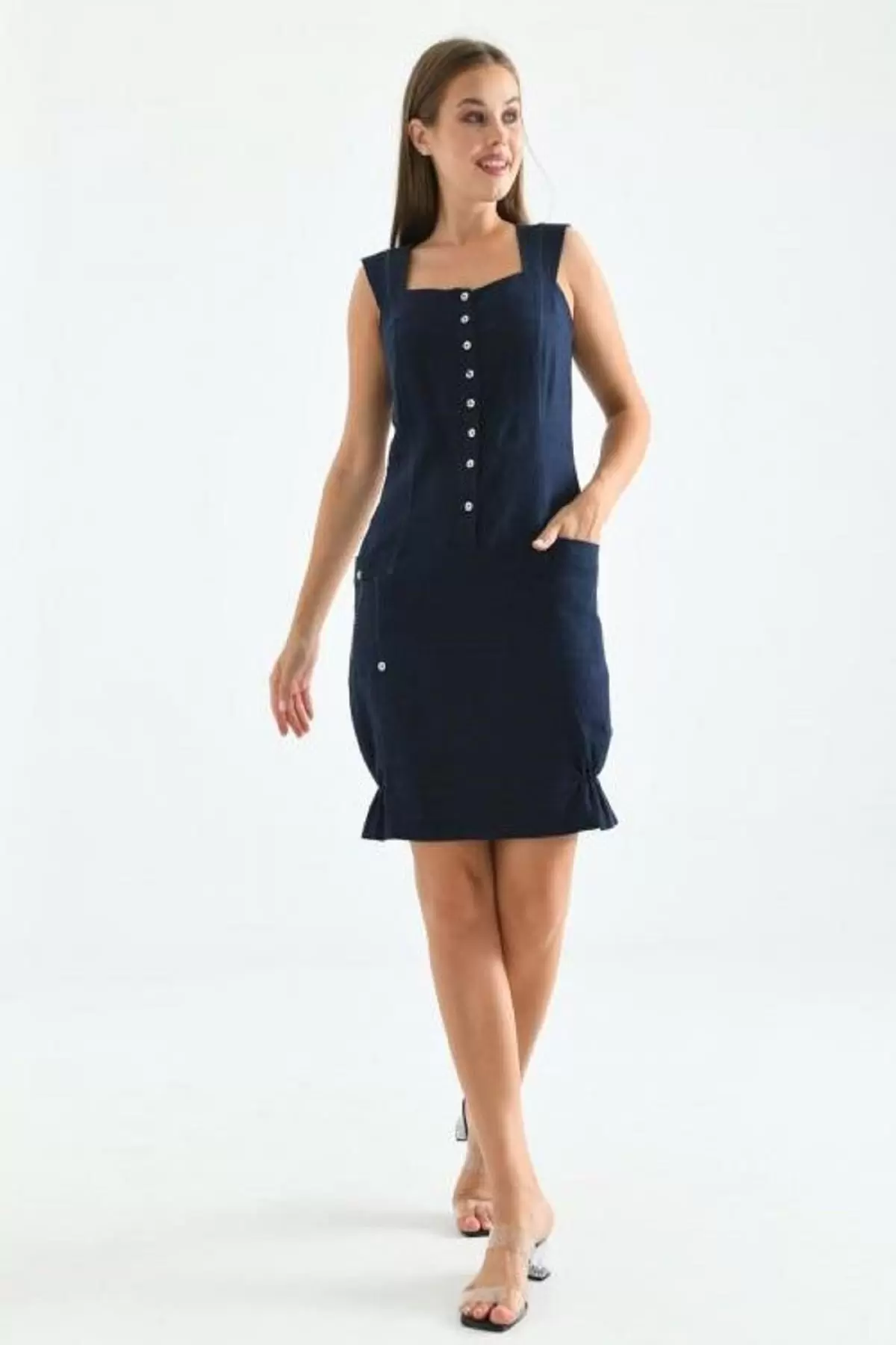 Askılı Kare Yaka Düğmeli ve Cepli Lacivert Kadın Elbise