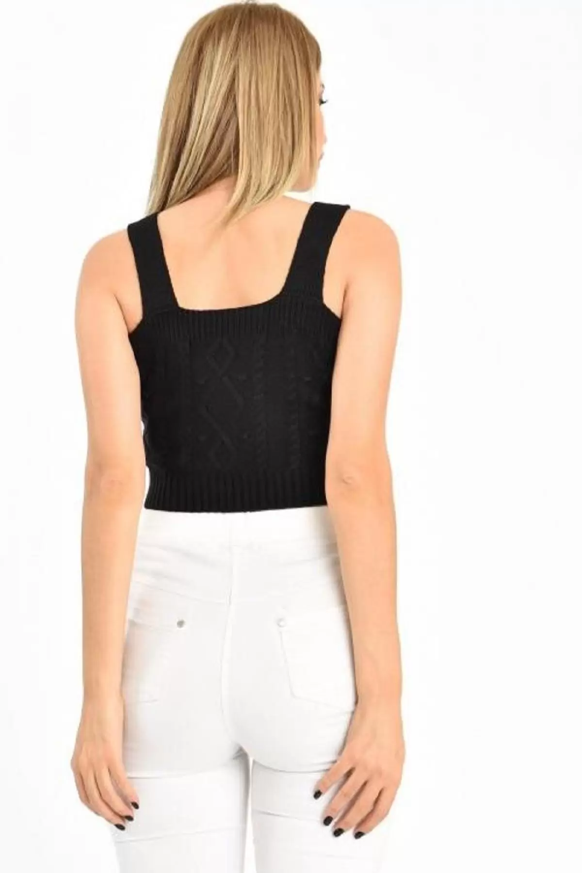 Askılı ve Nakış Detaylı Siyah Kadın Triko Büstiyer
