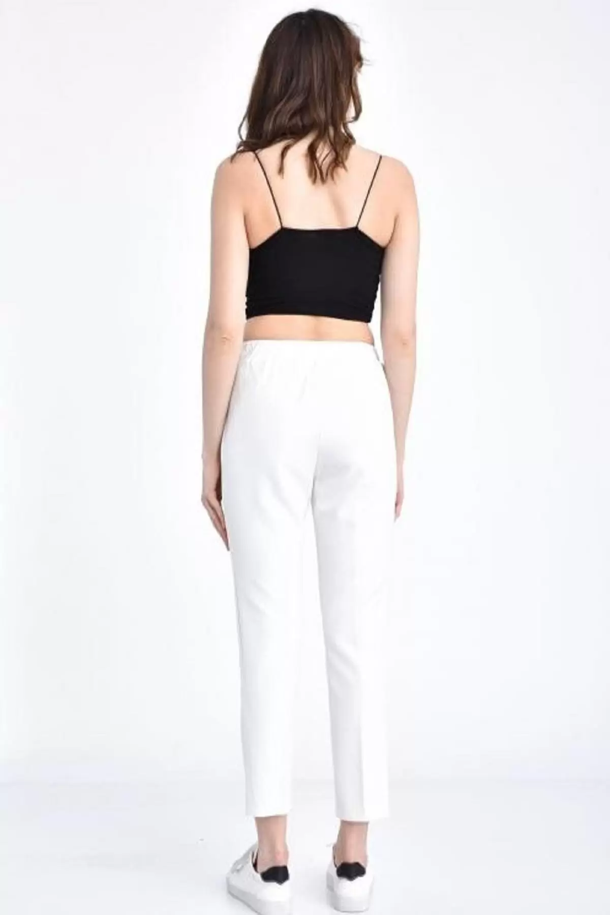 Belden Lastikli ve Bağcıklı Beyaz Bilek Kadın Pantolon