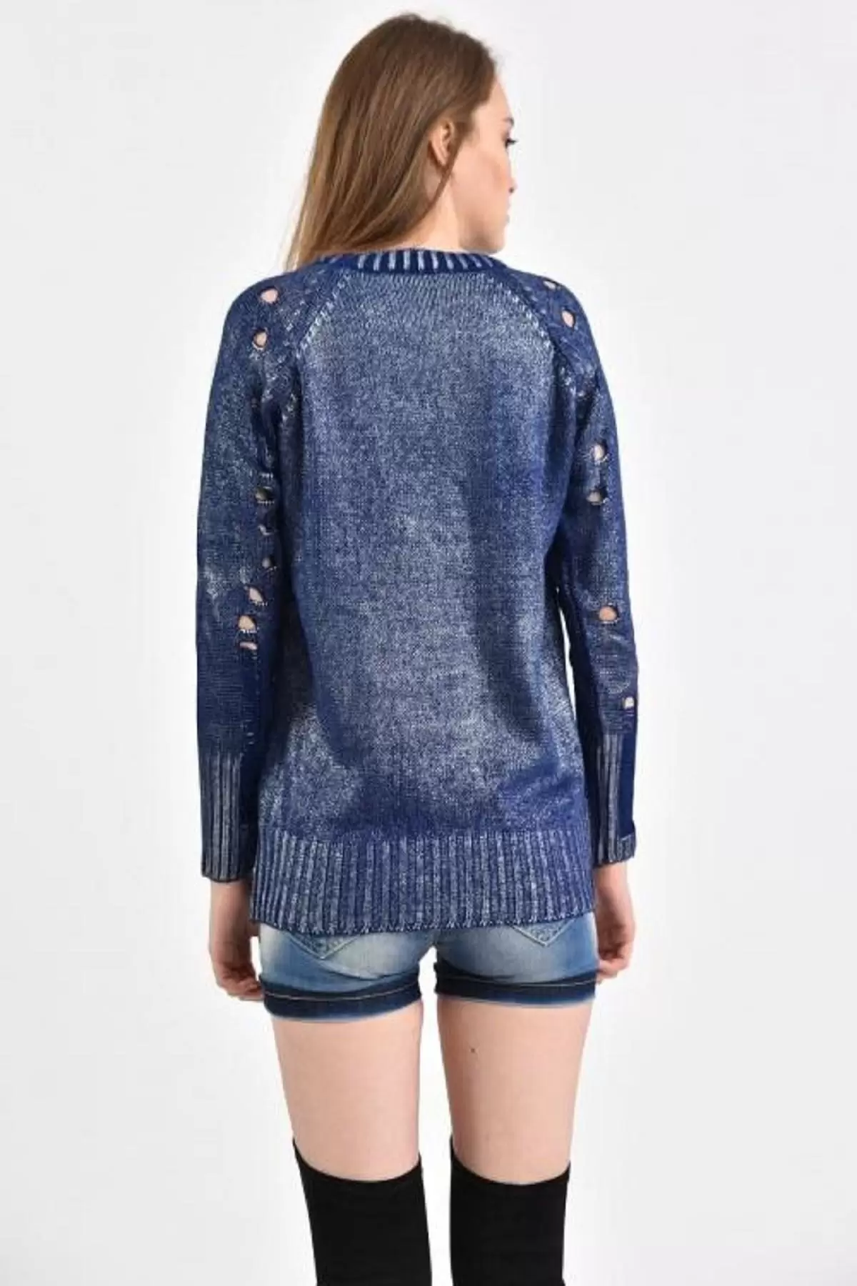 Bisiklet Yaka Delikli Kesim Mavi Kadın Kazak