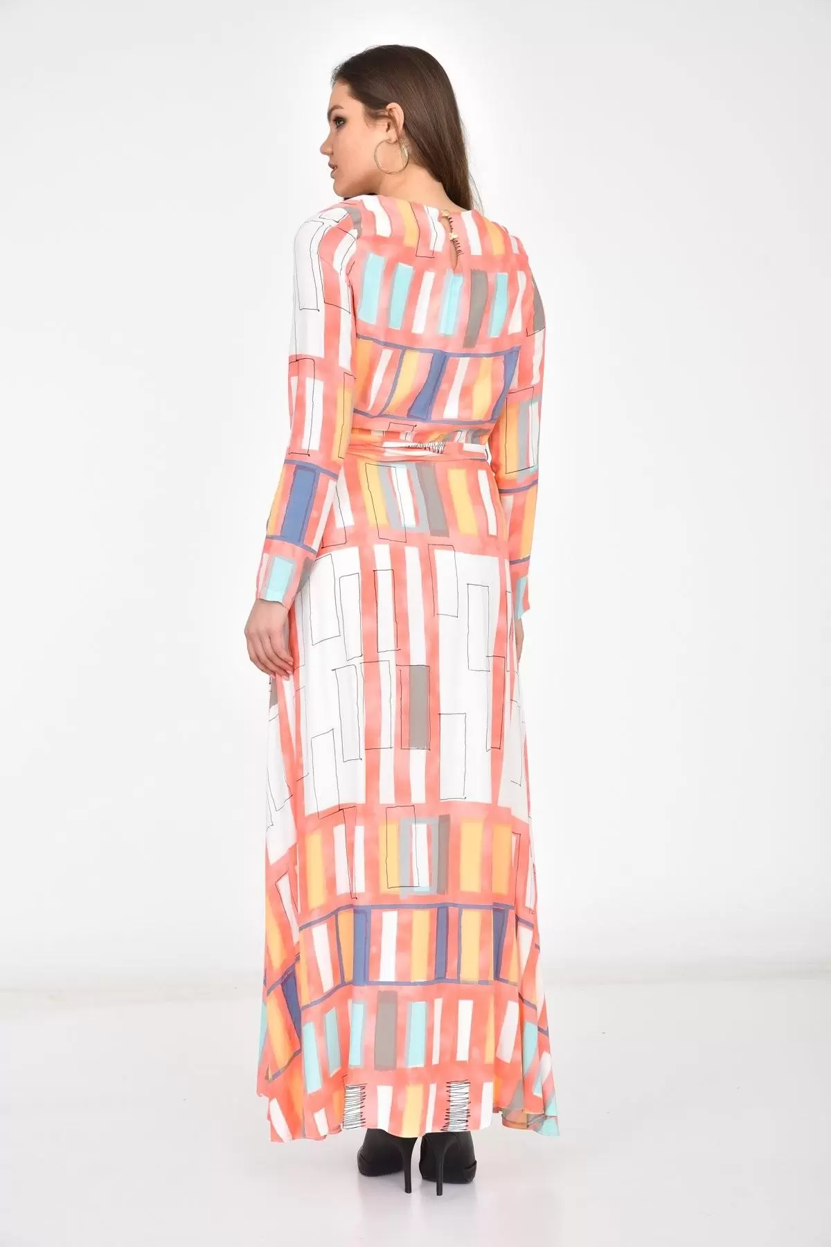 Bisiklet Yaka Kuşaklı ve Astarlı Pudra Kadın Elbise