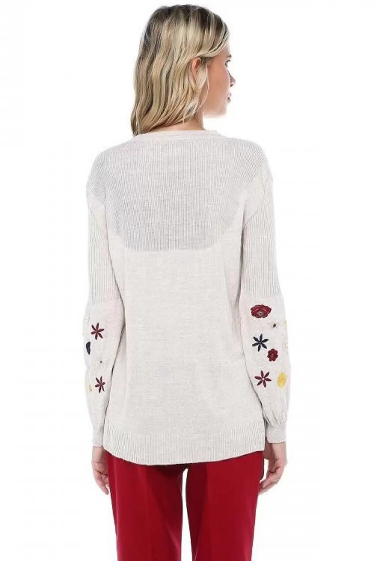 Bisiklet Yaka Nakışlı ve Düğmeli Basic Taş Triko Kadın Kazak