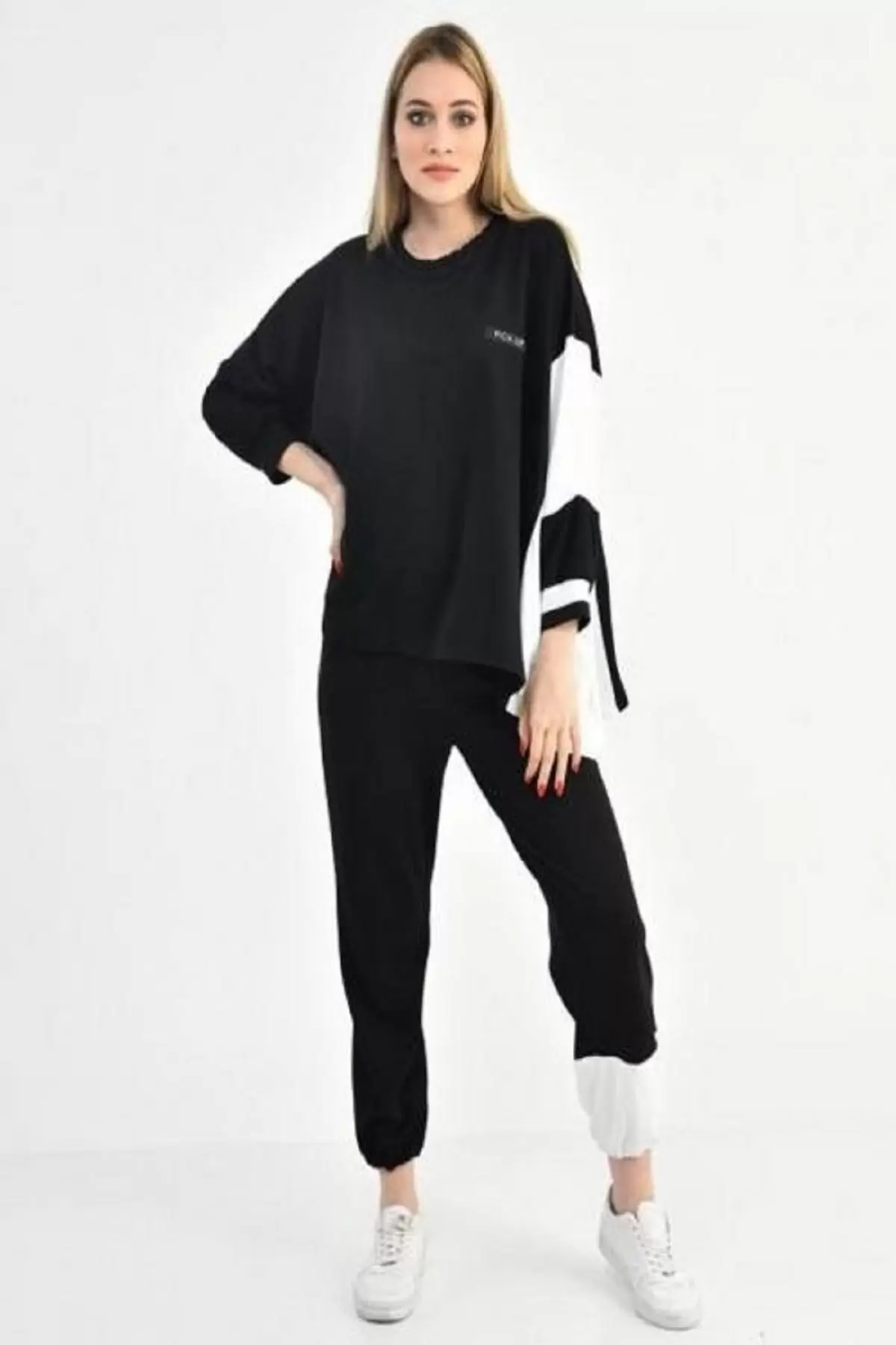Bisiklet Yaka Siyah Beyaz Yarasa Kol Kadın Eşofman Takım