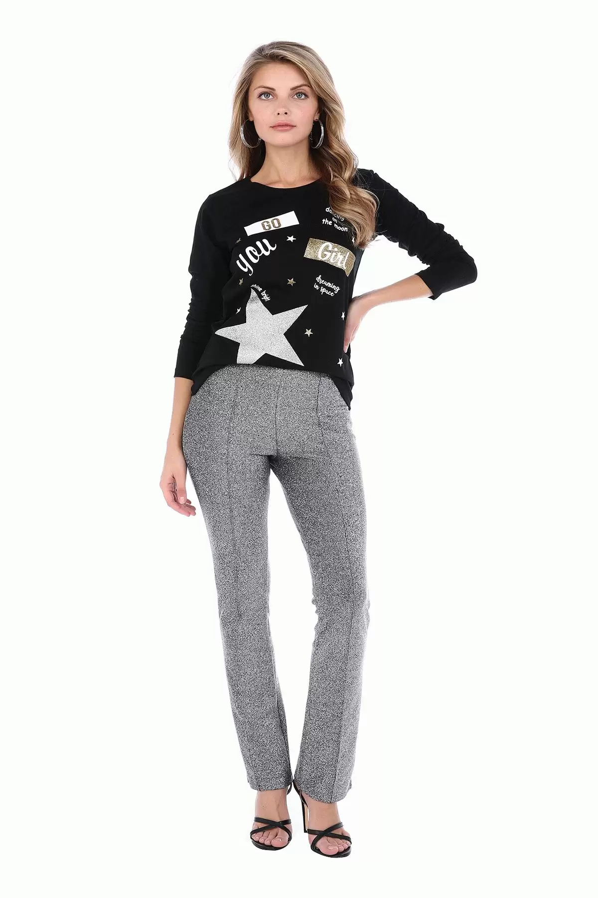 Bisiklet Yaka Uzun Kollu Yıldız Baskılı Siyah Kadın Tişört