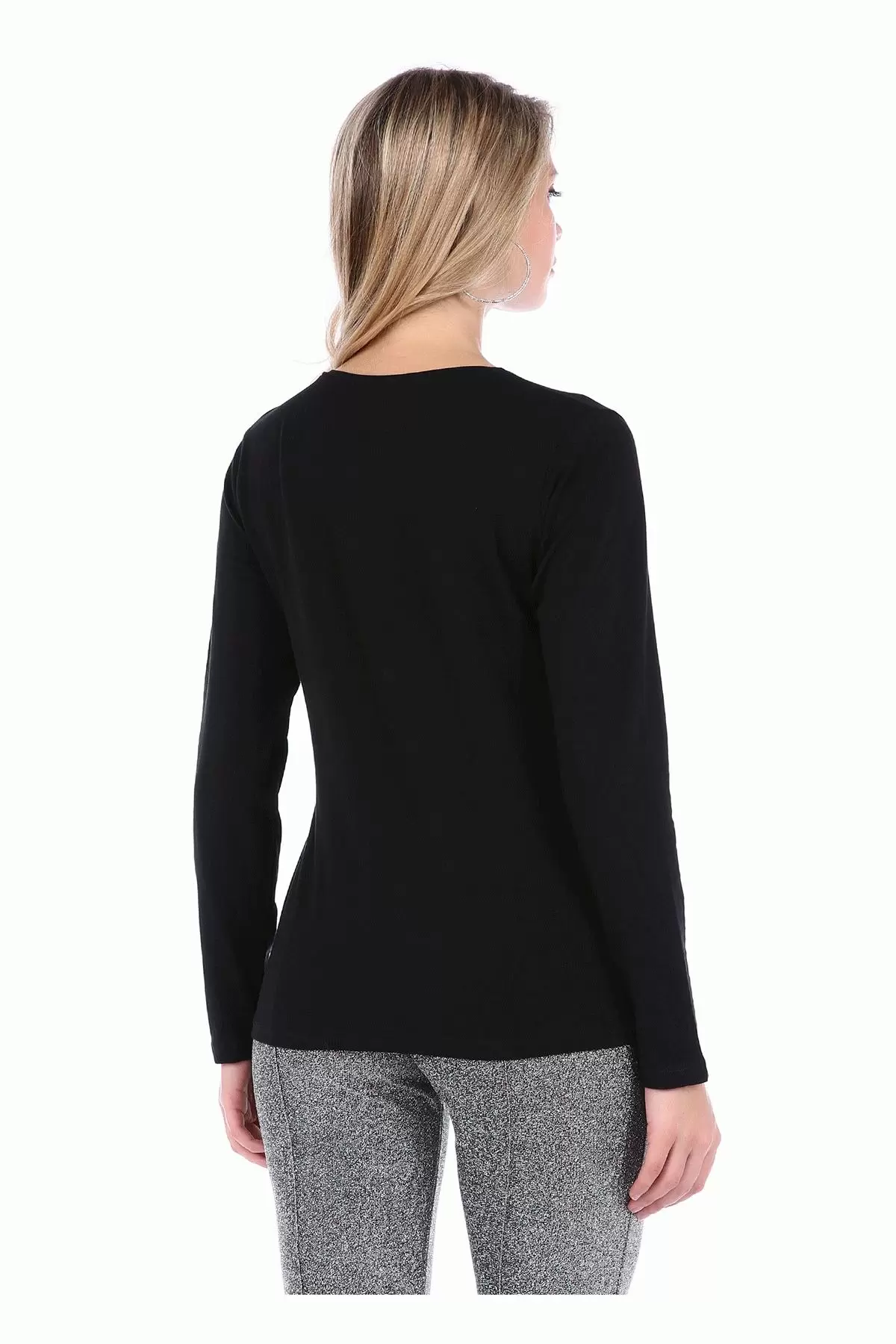 Bisiklet Yaka Uzun Kollu Yıldız Baskılı Siyah Kadın Tişört