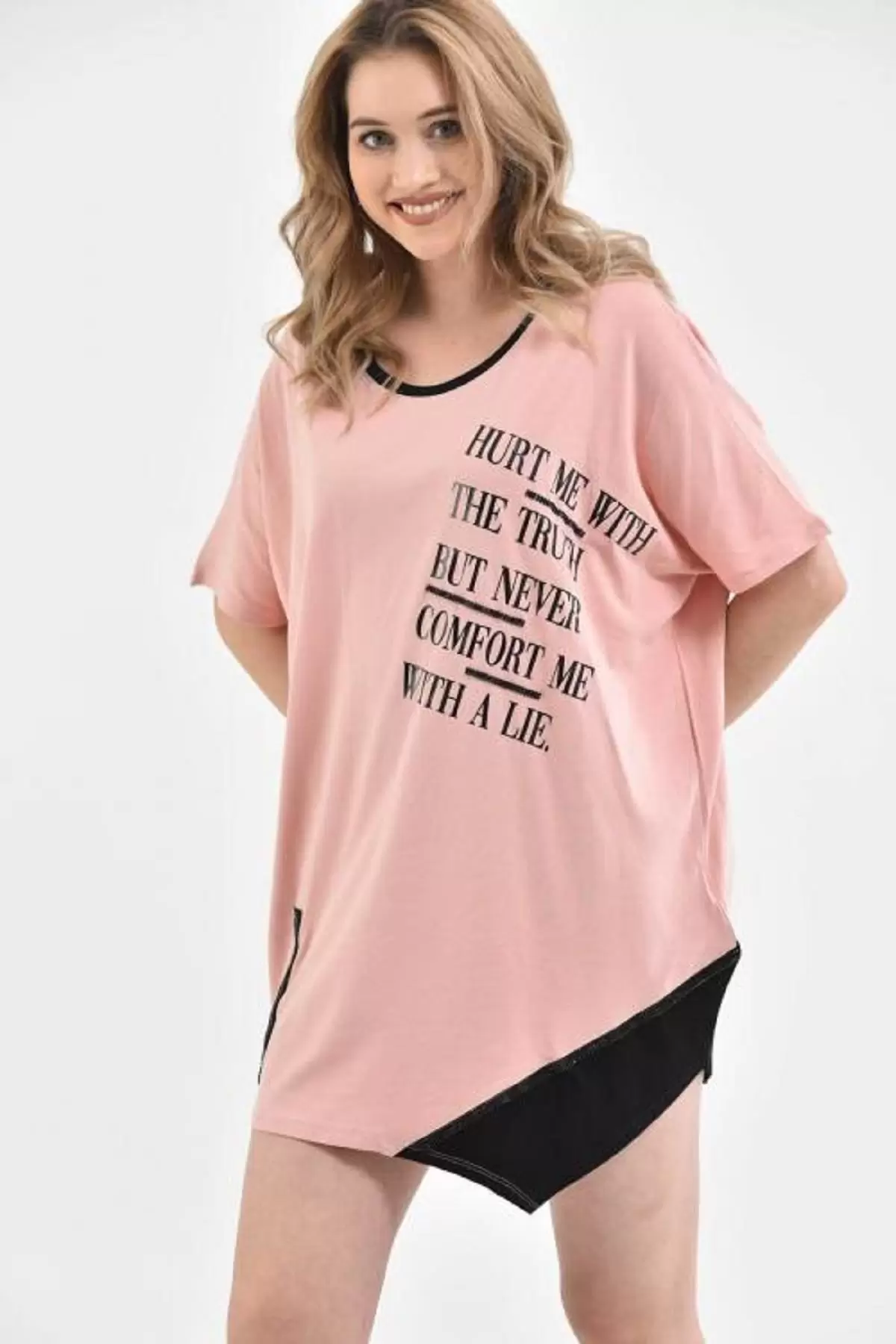 Bisiklet Yaka Yandan Fermuarlı Baskılı ve Taşlı Pudra Kadın Kadın Bluz