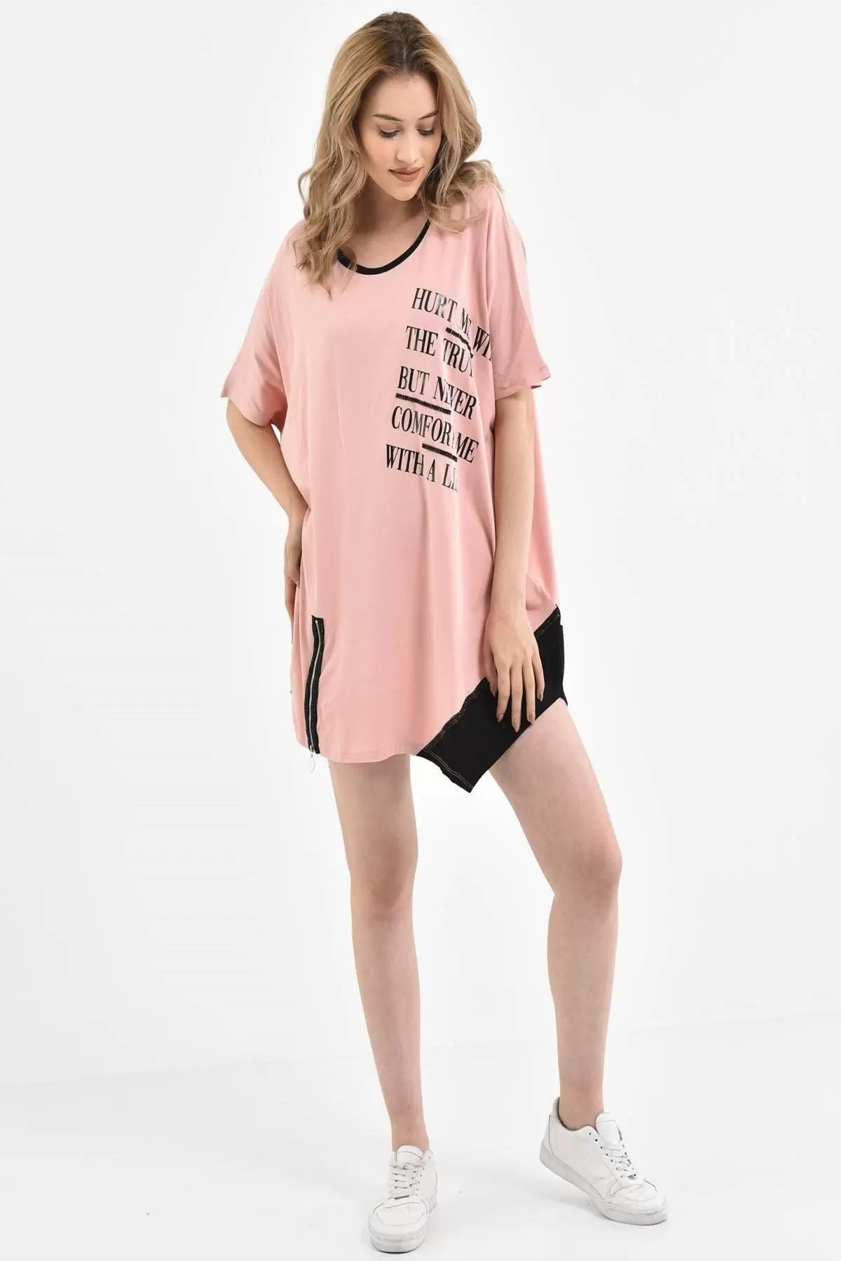 Bisiklet Yaka Yandan Fermuarlı Baskılı ve Taşlı Pudra Kadın Kadın Bluz