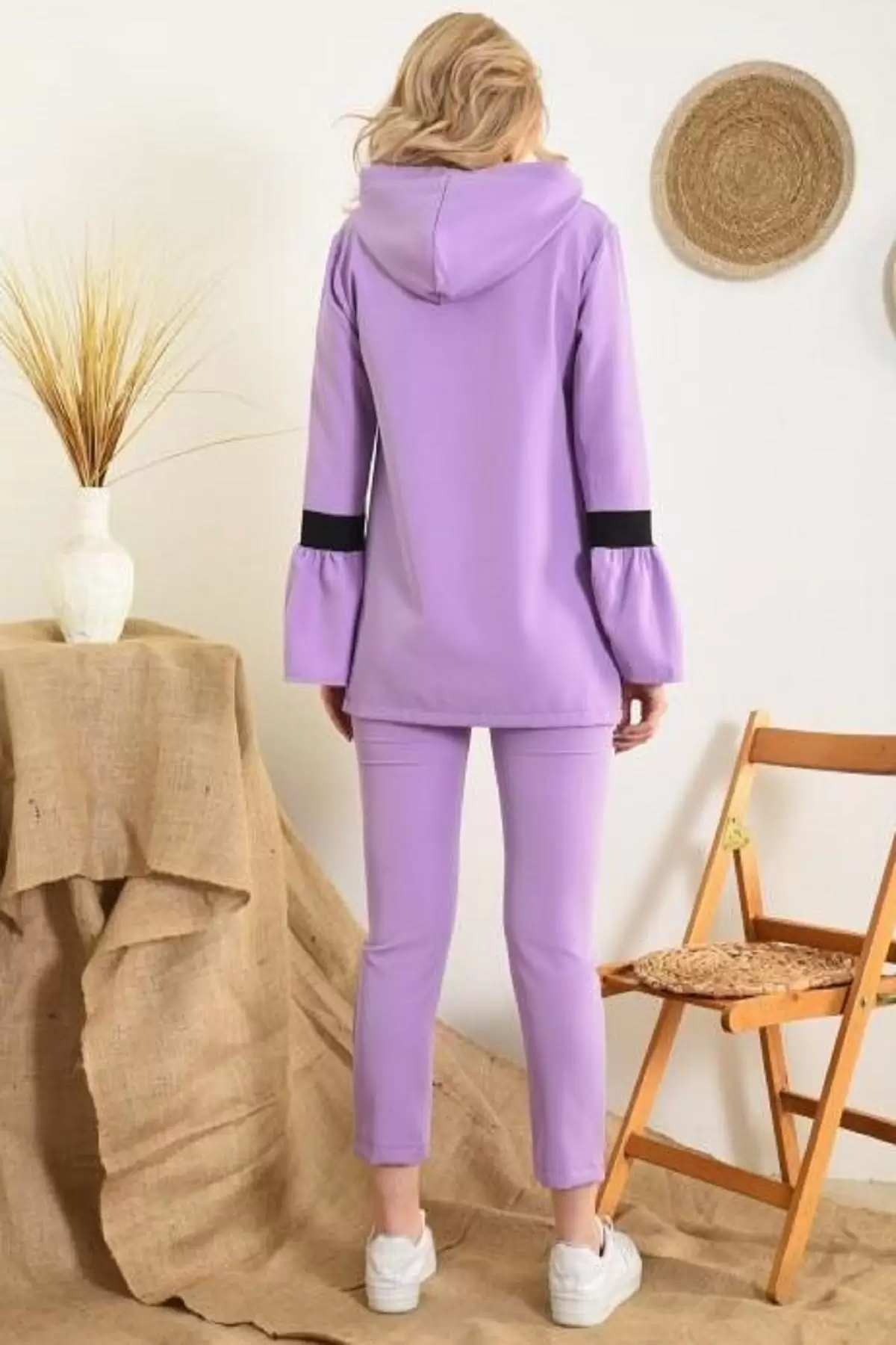 Kapüşonlu ve Bağcıklı Pile Kol Ağızlı Alt Üst Lila Kadın Eşofman Takım