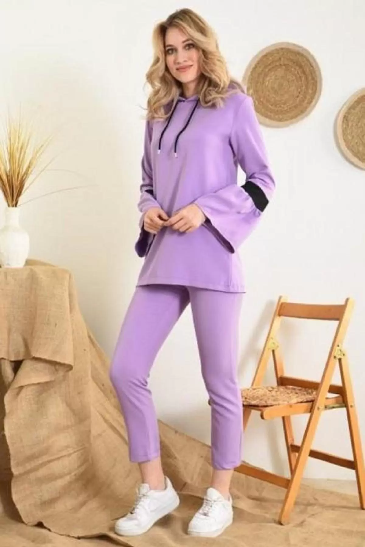 Kapüşonlu ve Bağcıklı Pile Kol Ağızlı Alt Üst Lila Kadın Eşofman Takım