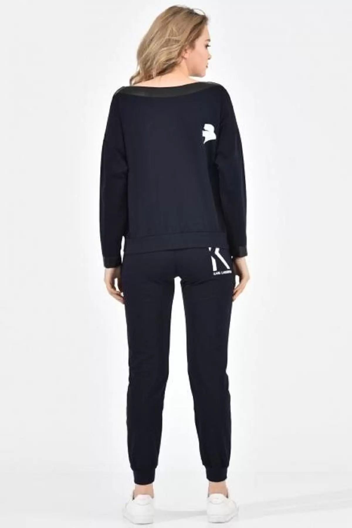 Kayık Deri Yakalı Baskılı Lacivert Kadın Eşofman Takım