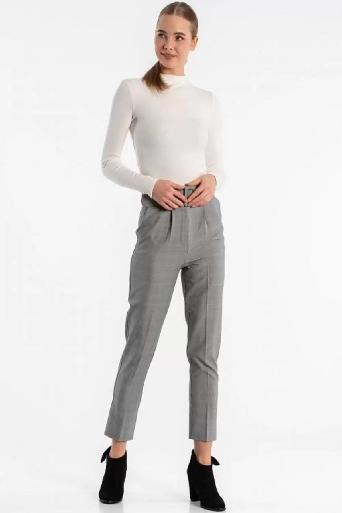 Kemerli Gri Ekose Bilek Kadın Pantolon