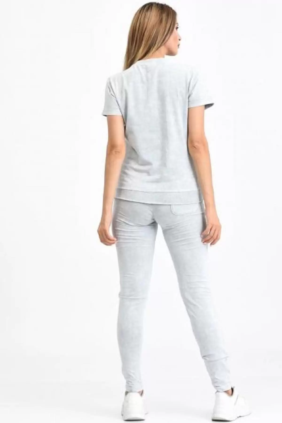 Kısa Kollu Nakışlı ve Fermuarlı Açık Gri Kadın Eşofman Takım