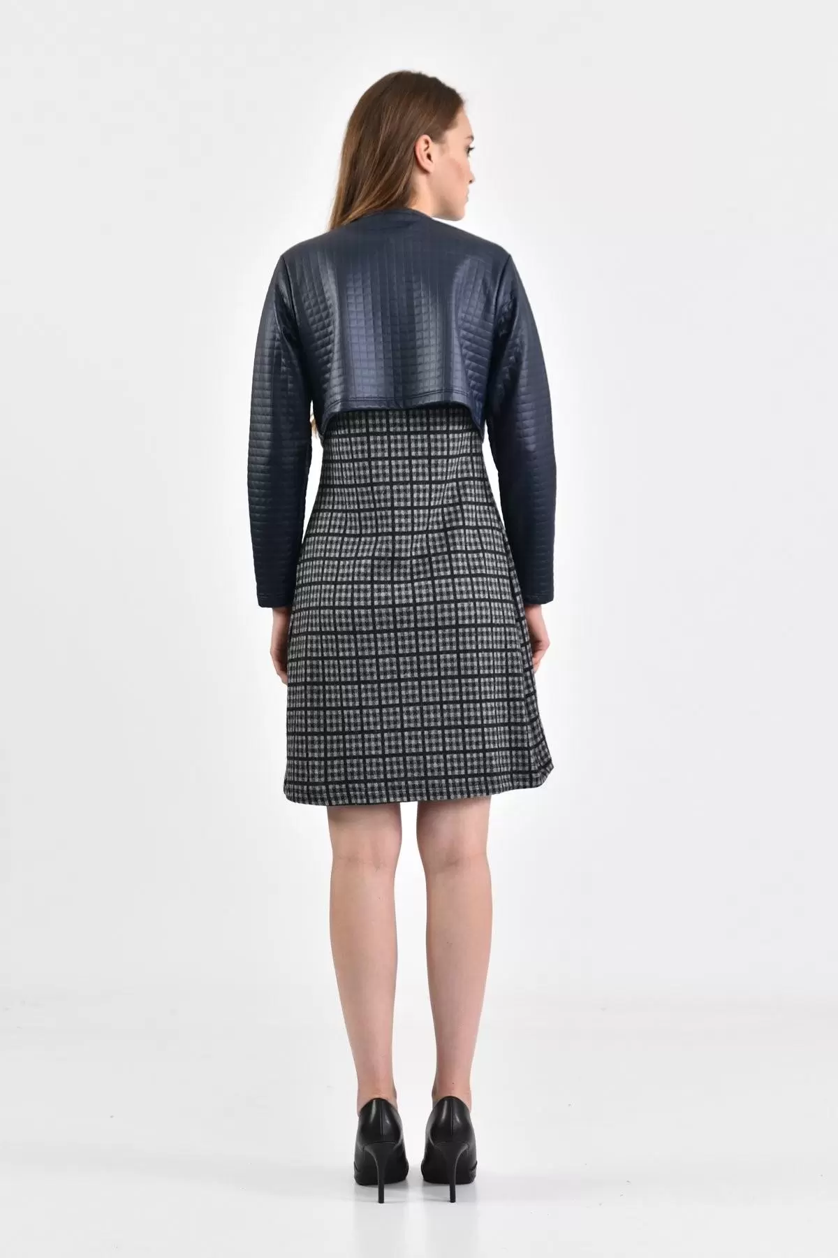 Önü Çıtçıtlı Deri Ceketli Siyah Desenli Füme Kadın Elbise