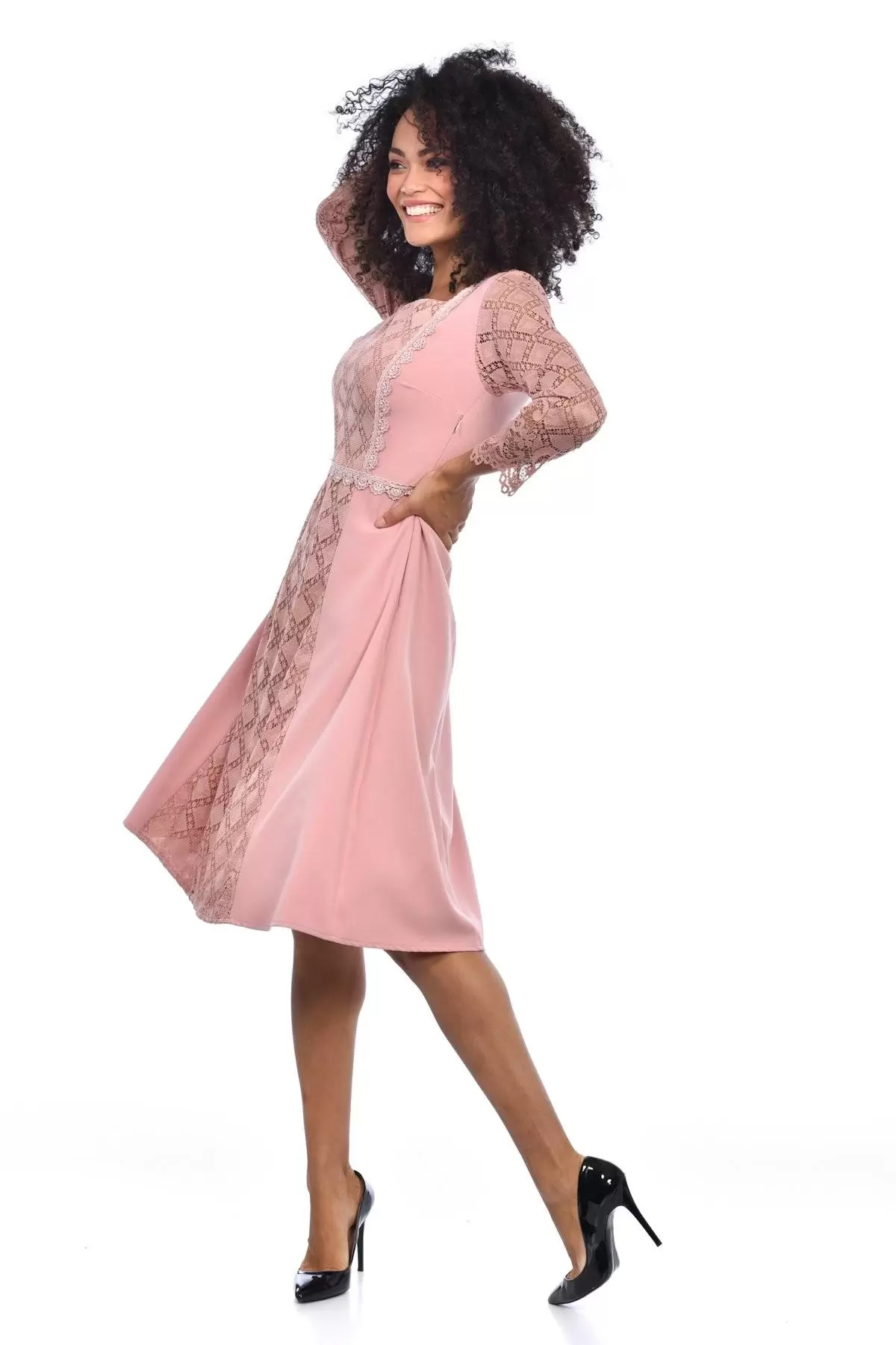 Pencere Yaka Astarlı Uzun Kollu Dantel ve Güpürlü Somon Elbise