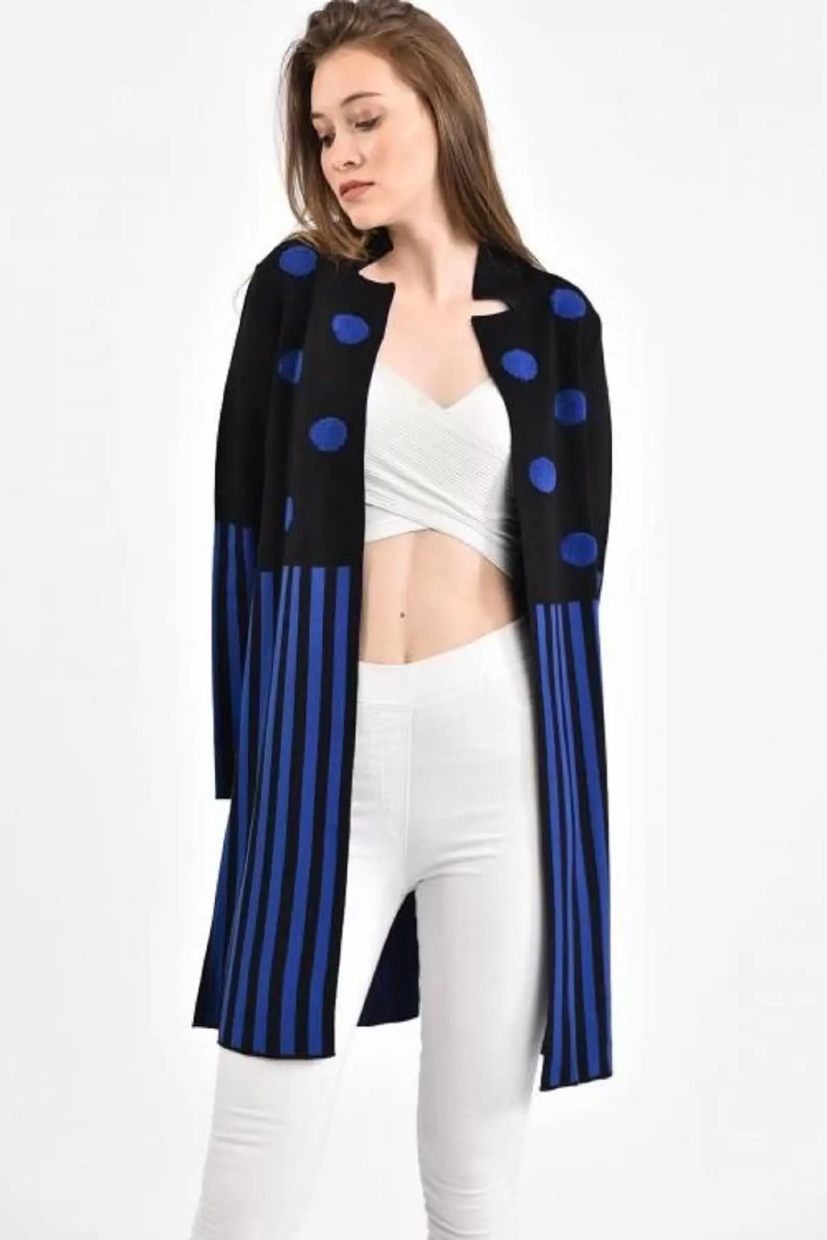 Puantiyeli ve Çizgili Hakim Yaka Lacivert Kadın Hırka