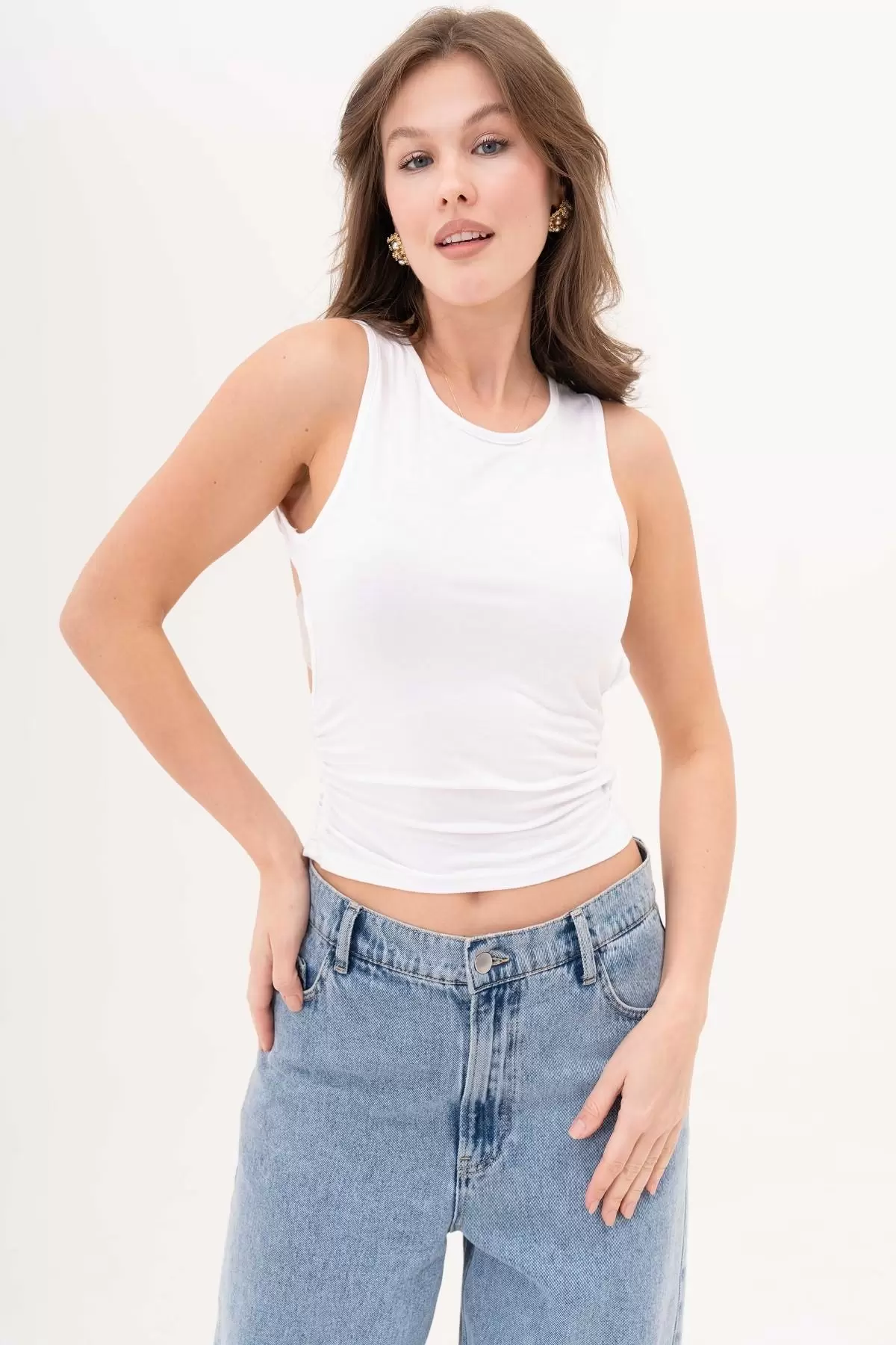 Sırt Detay Basic Beyaz Body