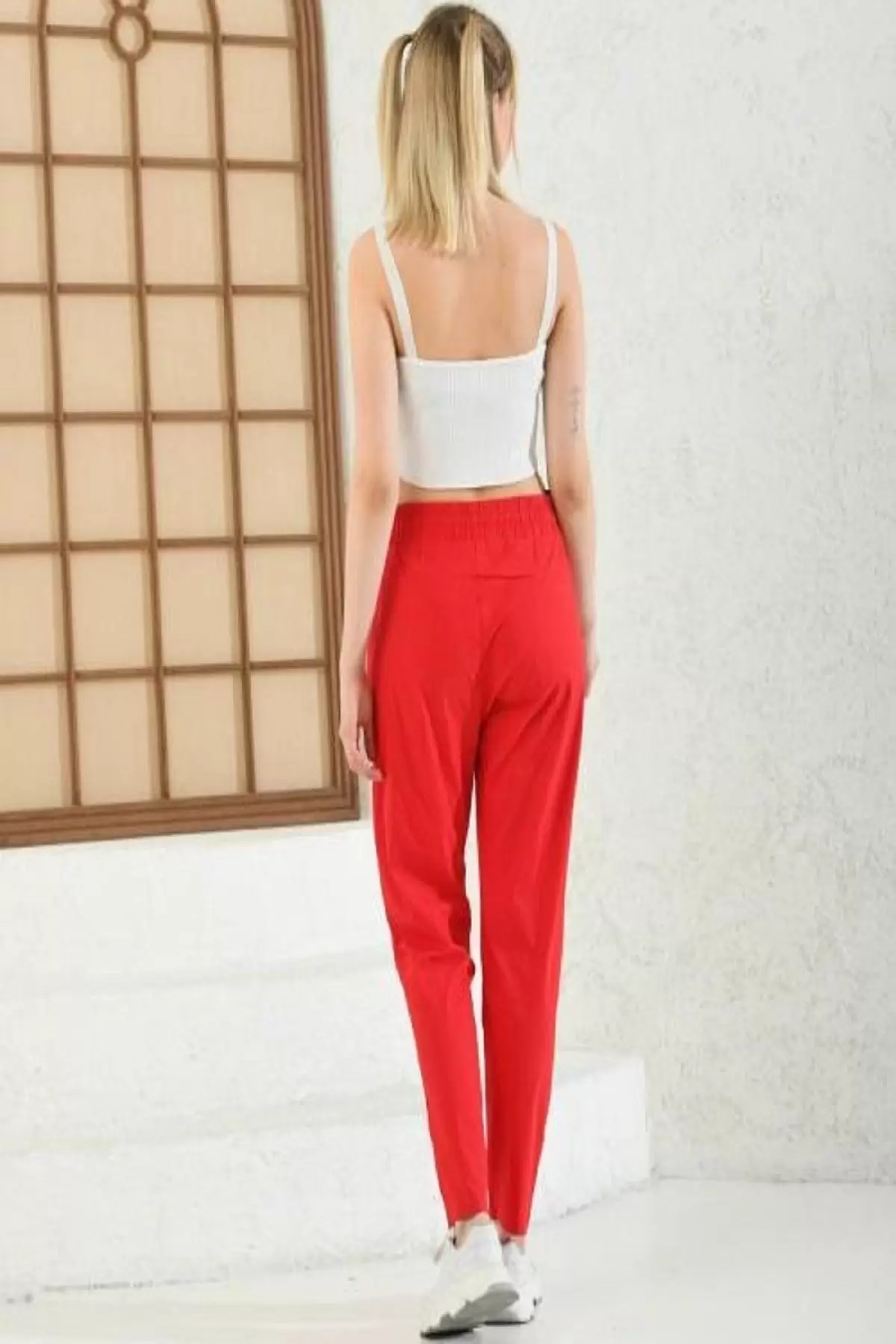 Taş İşlemeli Bağcıklı Belden Lastikli Kırmızı Kadın Pantolon