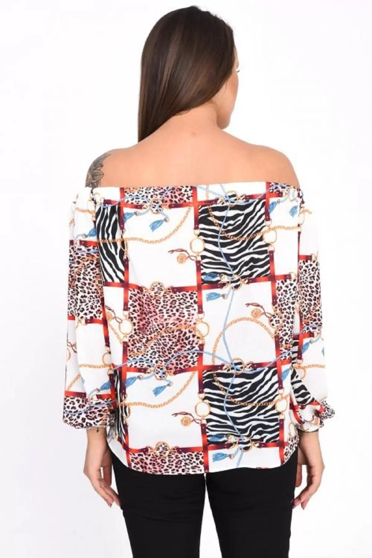 Uzun Kollu Omuz Detaylı Desenli Beyaz Kadın Bluz