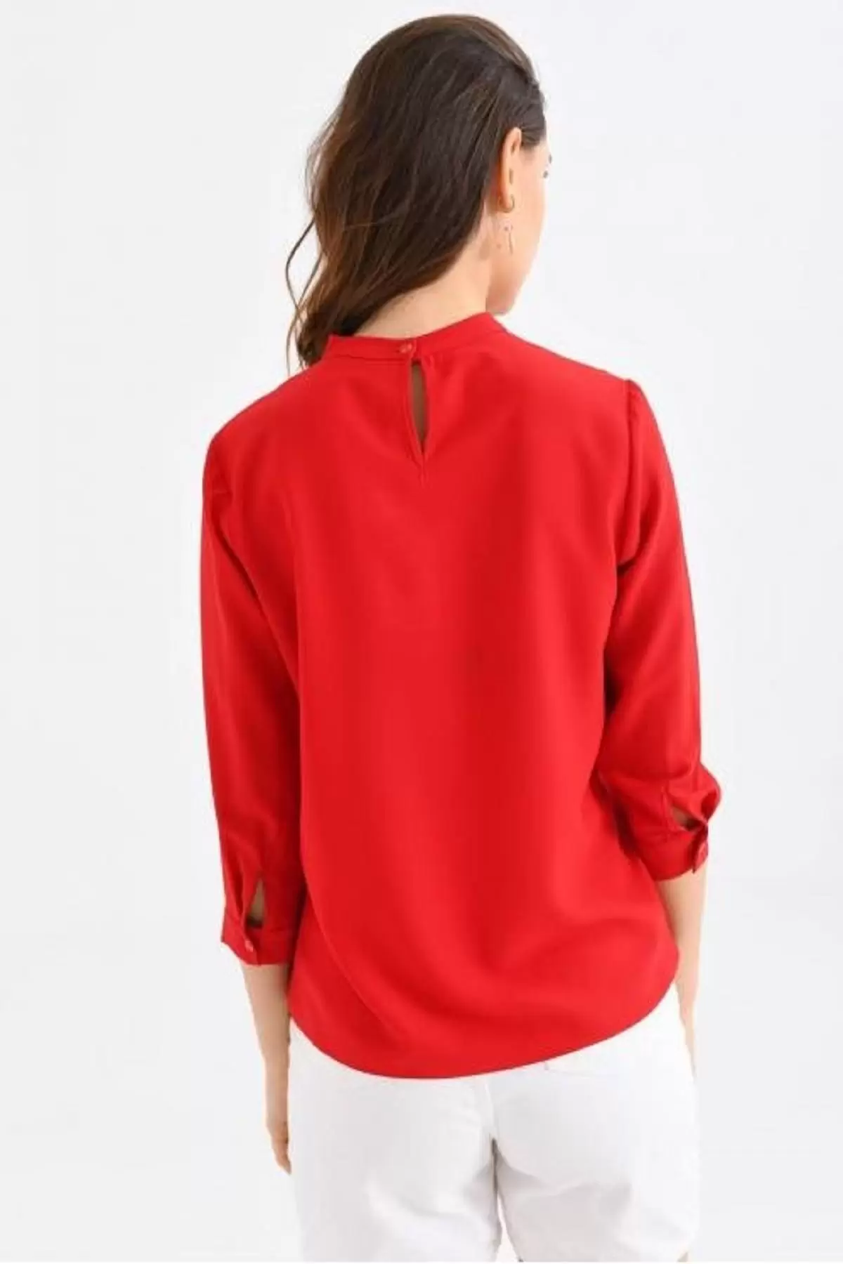 V Yaka Boyun Detaylı Kırmızı Kadın Bluz