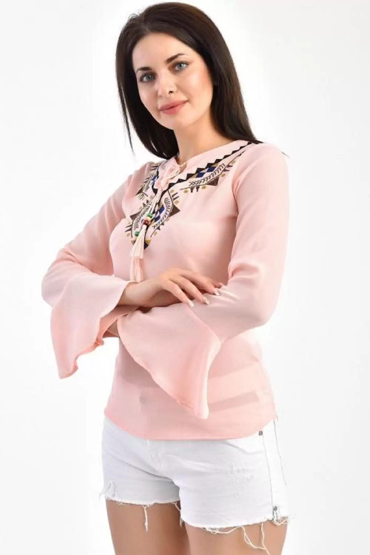 V Yaka Nakışlı Volen Uzun Kollu Pudra Kadın Bluz