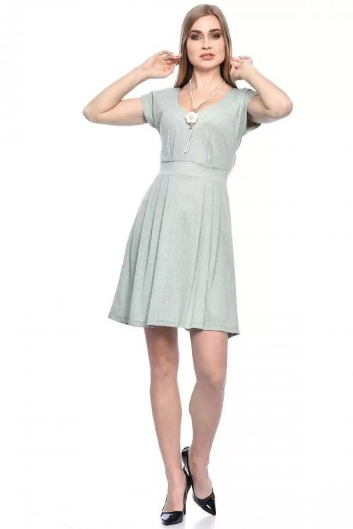V Yaka Pile ve Takılı Astarlı Mint Yeşil Kadın Elbise