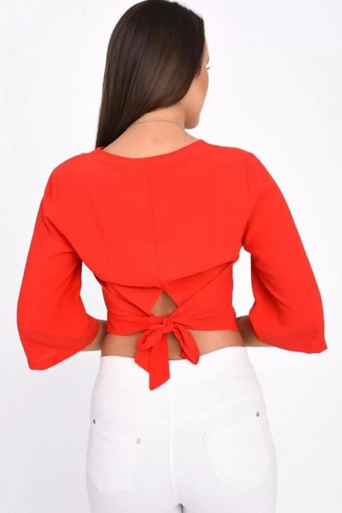 V Yaka Takı ve Sırt Detaylı Uzun kollu Kırmızı Kadın Bluz