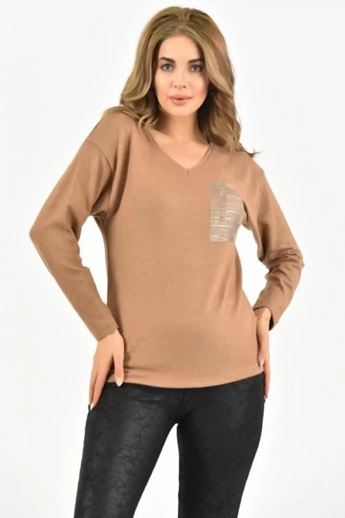 V Yaka Taşlı ve Uzun Kollu İnce Viskon Vizon Kadın Bluz