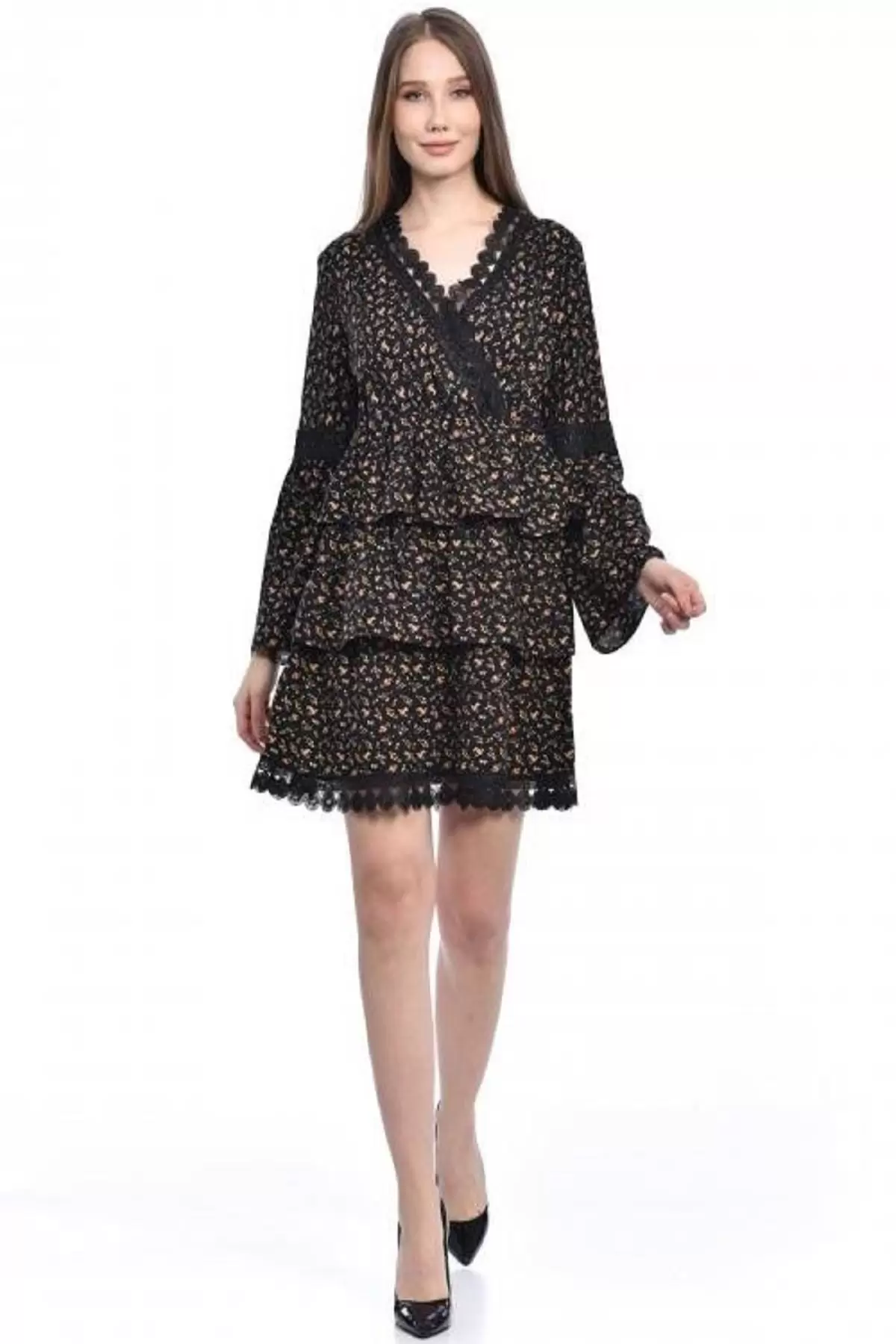 V Yaka Uzun Kollu Dantel ve Çiçekli Siyah Kadın Elbise