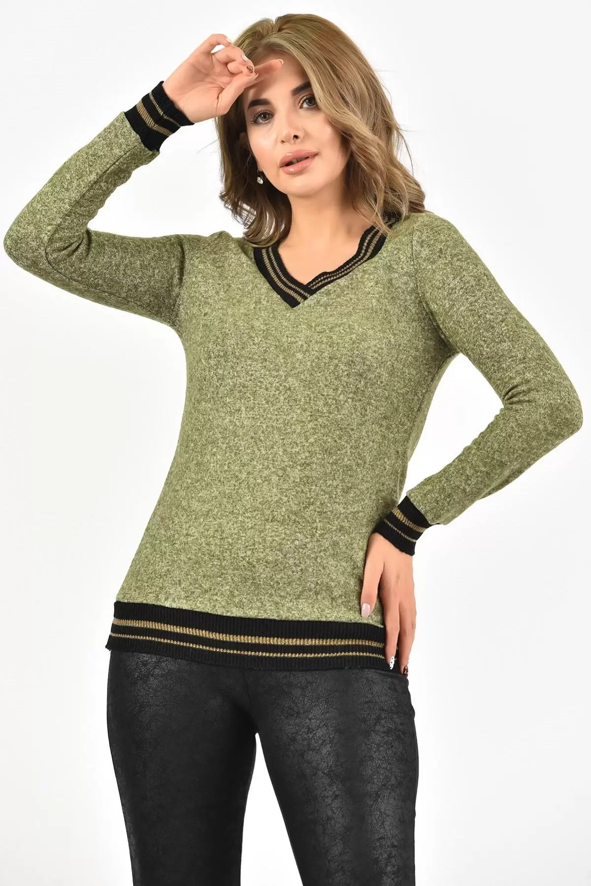 V Yaka Uzun Kollu Örme İnce Yeşil Kadın Bluz