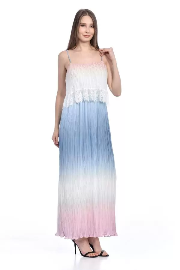 Askılı Dantel detaylı Beyaz Renkli Kloş Pileli Kadın Elbise