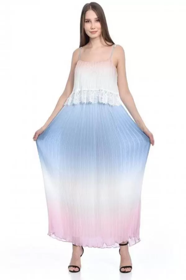 Askılı Dantel detaylı Beyaz Renkli Kloş Pileli Kadın Elbise