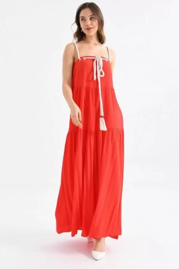 Askılı Omuz ve Sırt Detaylı Kırmızı Uzun Elbise