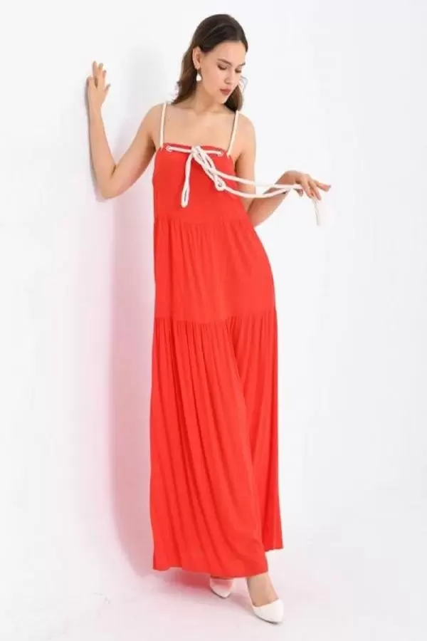 Askılı Omuz ve Sırt Detaylı Kırmızı Uzun Elbise
