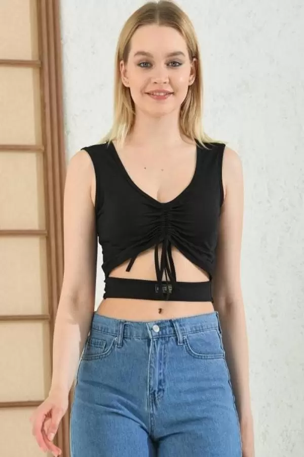 Askılı Önden Bağcıklı Siyah Kadın Crop Bluz