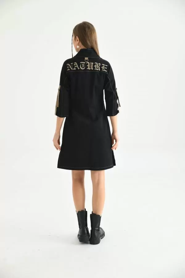 Balıkçı Yaka Yırtmaçlı Cepli ve Nakışlı Siyah Kadın Elbise