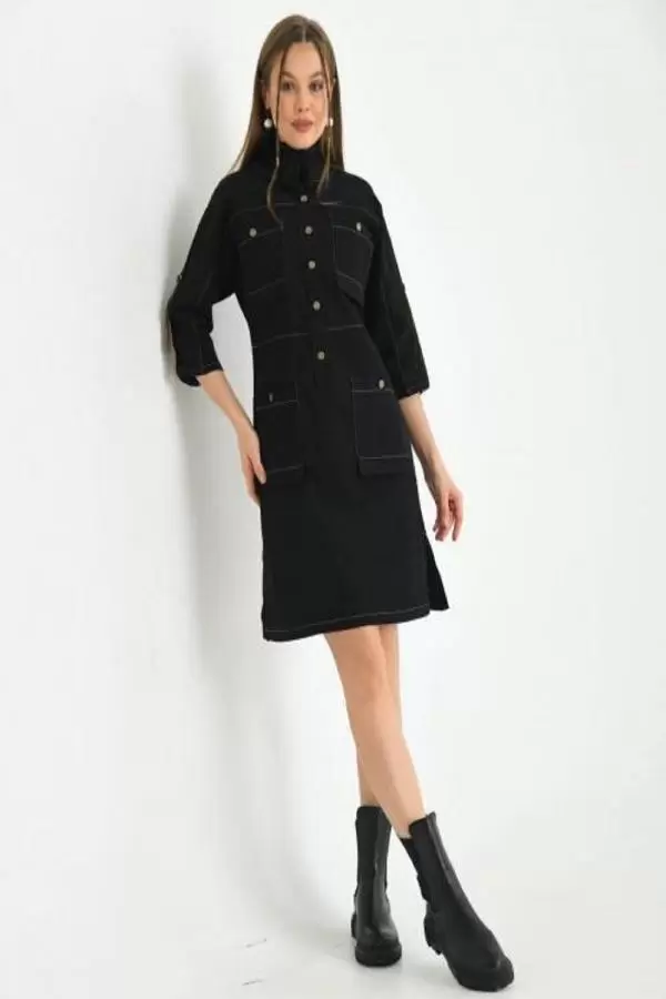 Balıkçı Yaka Yırtmaçlı Cepli ve Nakışlı Siyah Kadın Elbise