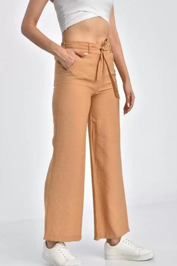Belden Lastikli Kuşaklı Bol Paça Camel Keten Kadın Pantolon