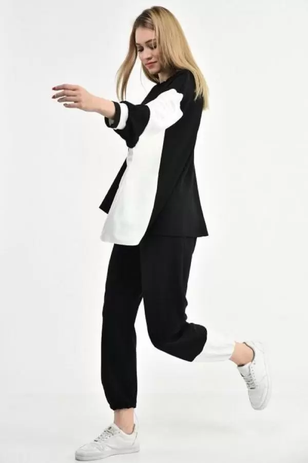 Bisiklet Yaka Siyah Beyaz Yarasa Kol Kadın Eşofman Takım