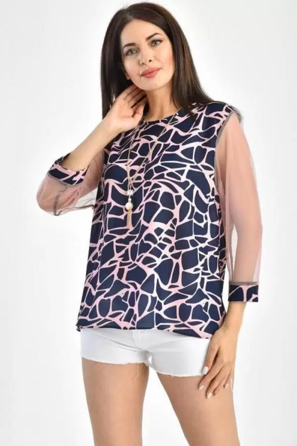 Bisiklet Yaka Uzun Güpür Kollu Takı Detaylı Lacivert Kadın Bluz