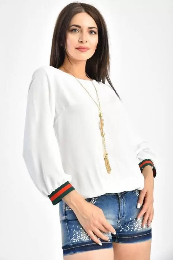 Bisiklet Yaka Uzun Kolu Takı Detaylı Beyaz Kadın Bluz