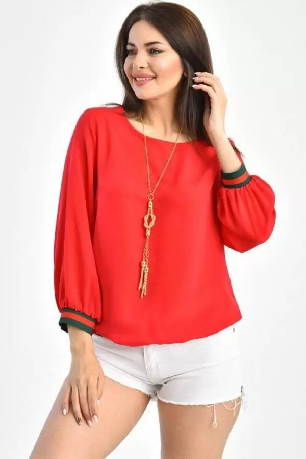 Bisiklet Yaka Uzun Kolu Takı Detaylı Kırmızı Kadın Bluz