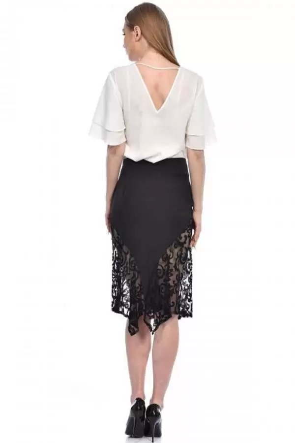 Dantelli ve Astarlı Siyah Kadın Etek