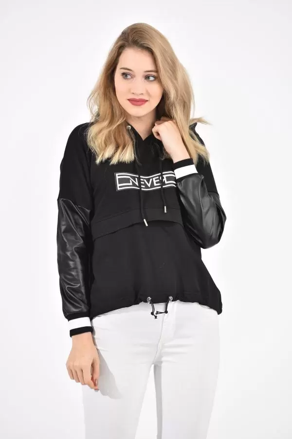 Kapüşonlu Kolları Derili ve Baskılı Siyah Kadın Sweatshirt
