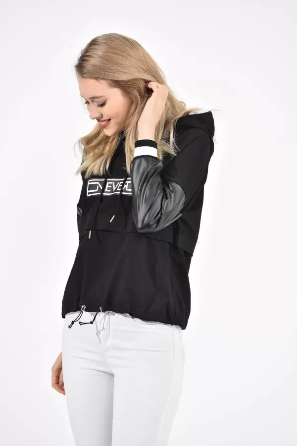 Kapüşonlu Kolları Derili ve Baskılı Siyah Kadın Sweatshirt