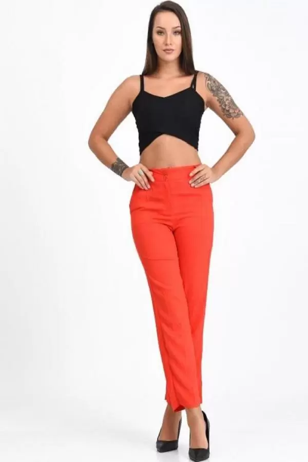 Kemerli ve Cepli Fuşya Boru Paça Viskon Kadın Pantolon