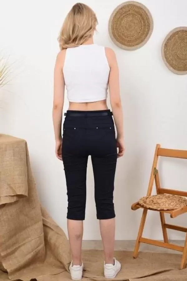 Kemerli ve Yandan Cepli Lacivert Kadın Kapri Pantolon