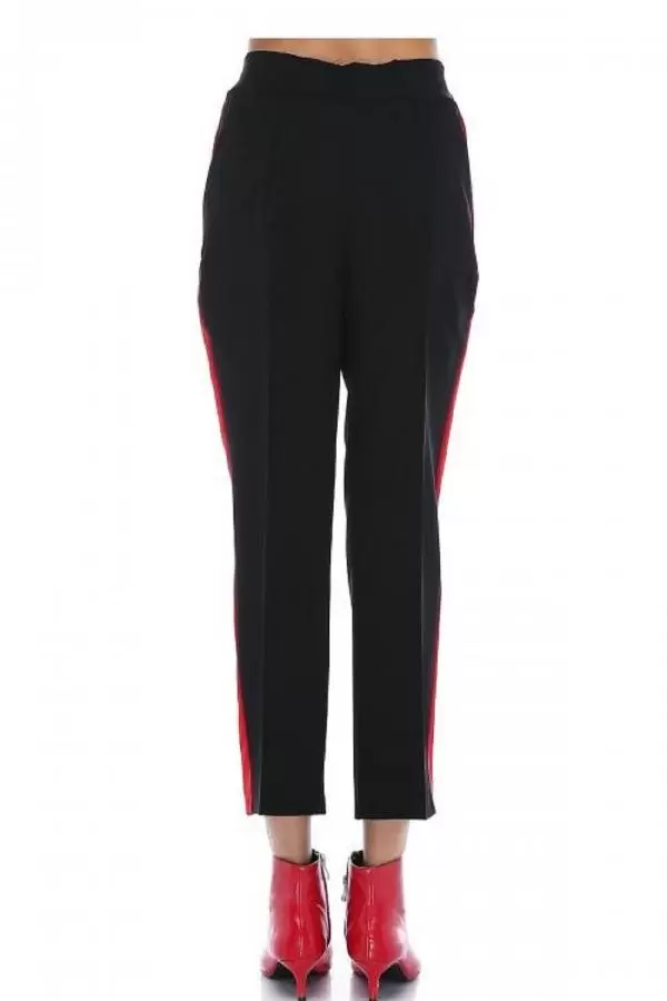Kırmızı Şeritli Siyah Bilek Kadın Pantolon