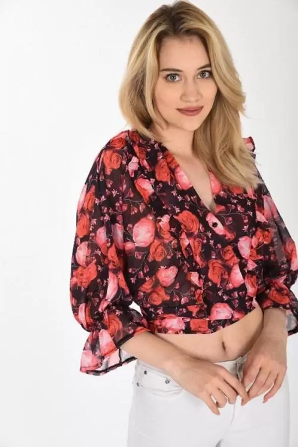 Kol Ağzı Fırfırlı V Dekolte Belden Bağlamalı Siyah Şifon Kadın Bluz